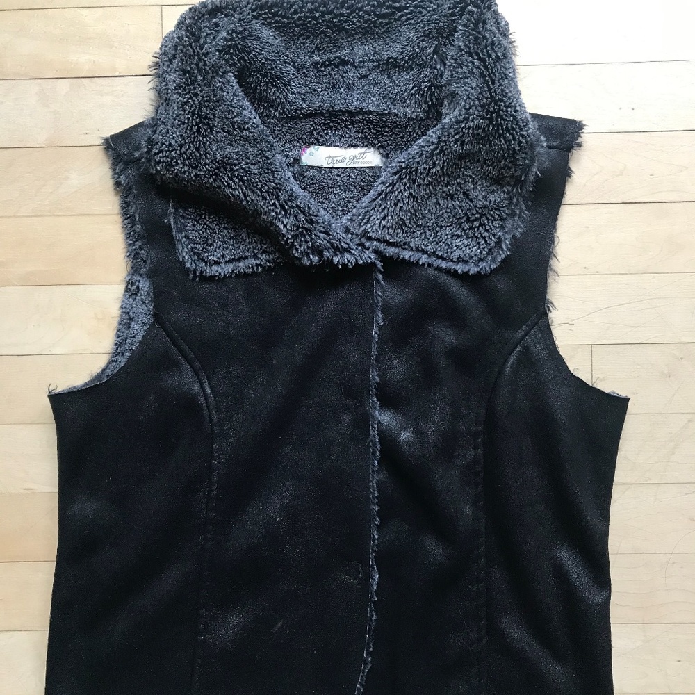 True Grit Women's Faux Fur Lined Vest